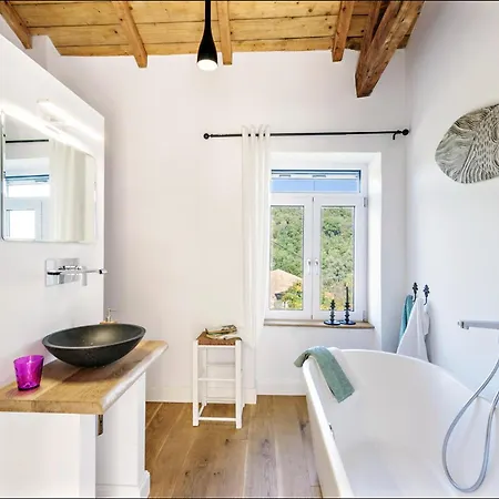 Villa Manto Retreat In Nature *